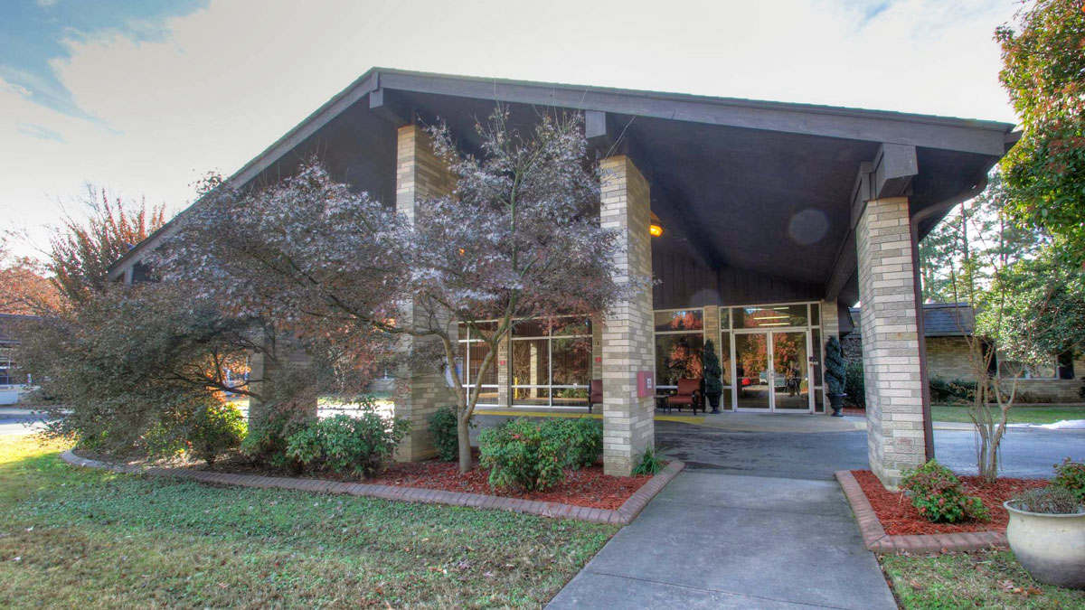 Sheridan Healthcare and Rehabilitation Center Exterior